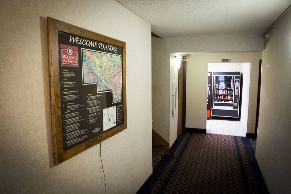 Regency Inn & Suites Anoka Luaran gambar